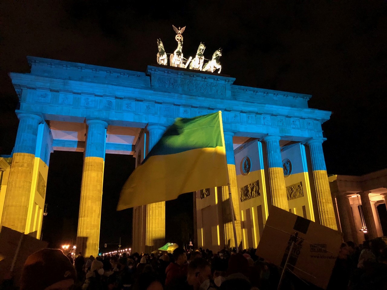 In solchen Zeiten wird wohl jedem bewusst, was der Alltag in Freiheit und Frieden für ein großes und kostbares Gut ist.