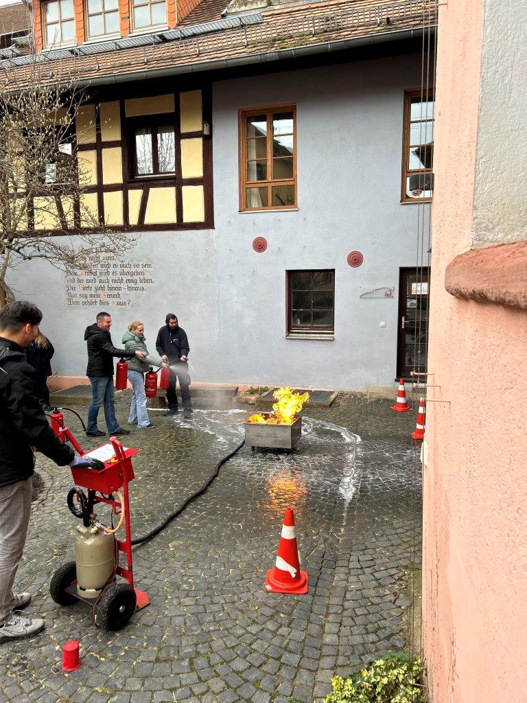 Feuerlöscher