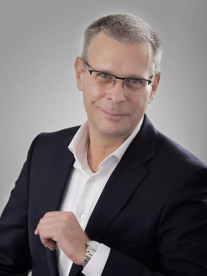 Kundenberater Herr Boris Flatow