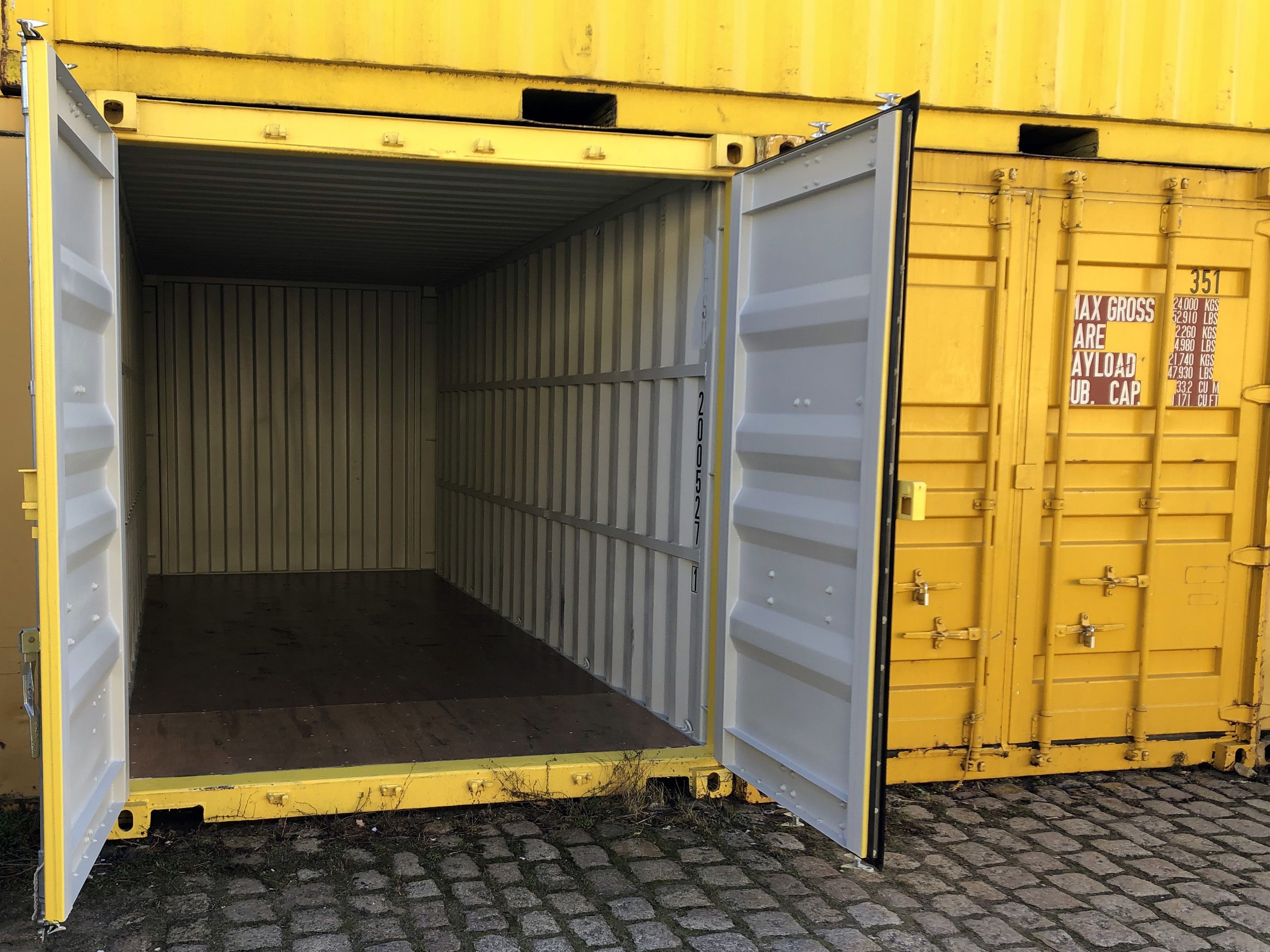 HERTLING storage container inside