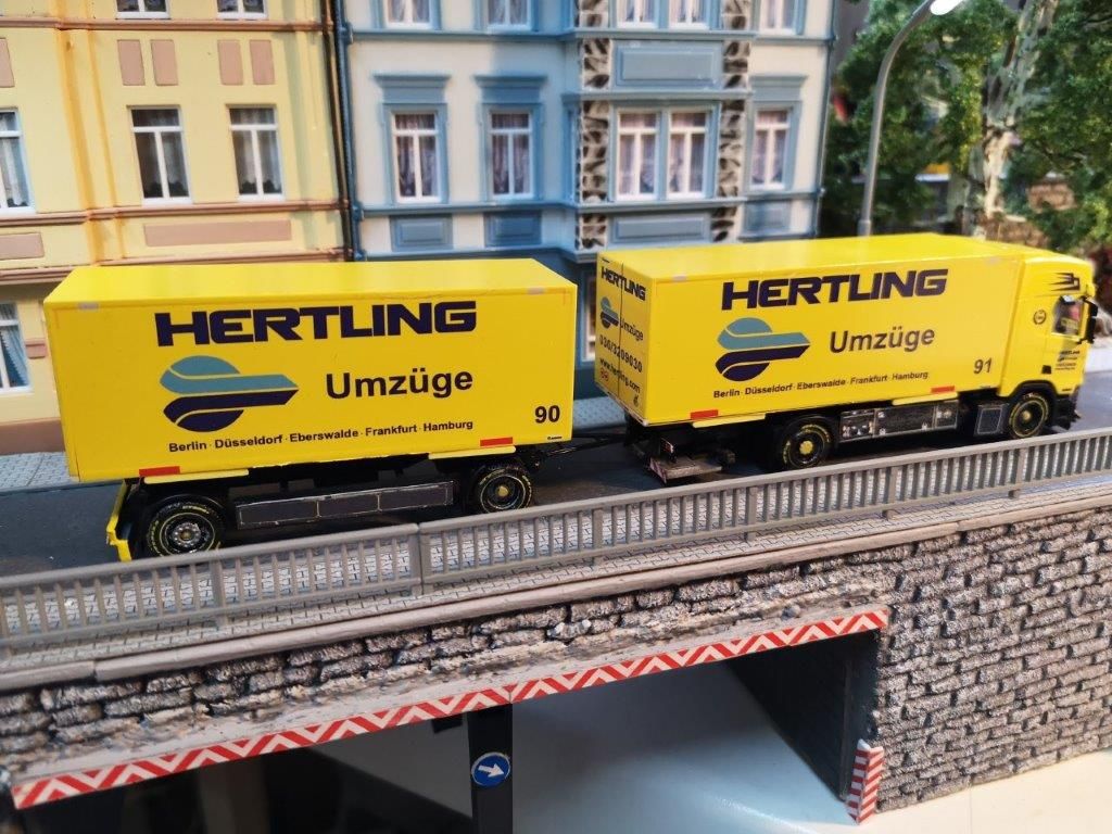 HERTLING model world truck with trailer right side
