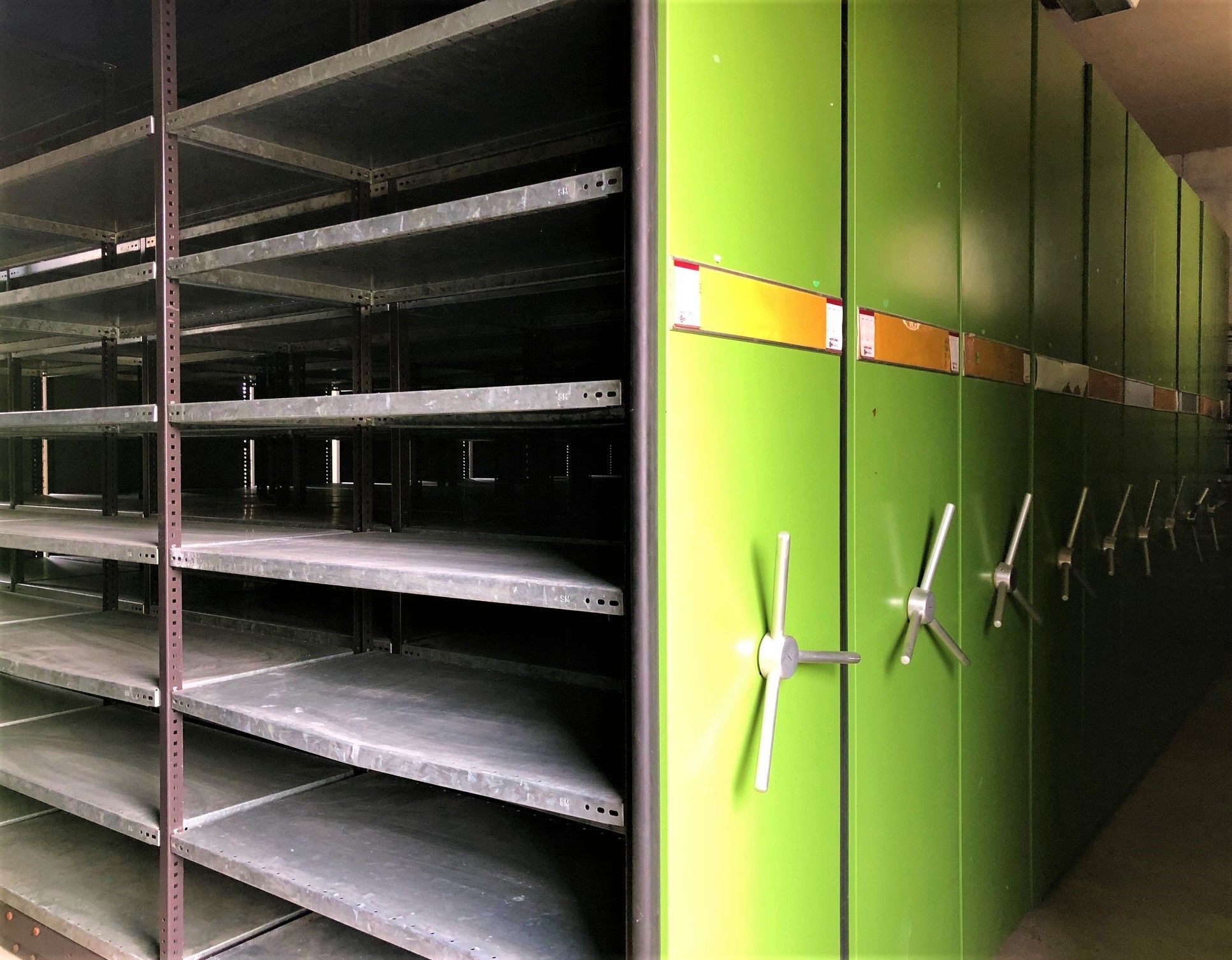 HERTLING Aktenlagerung in Kruge bei Eberswalde Rollregalanlage