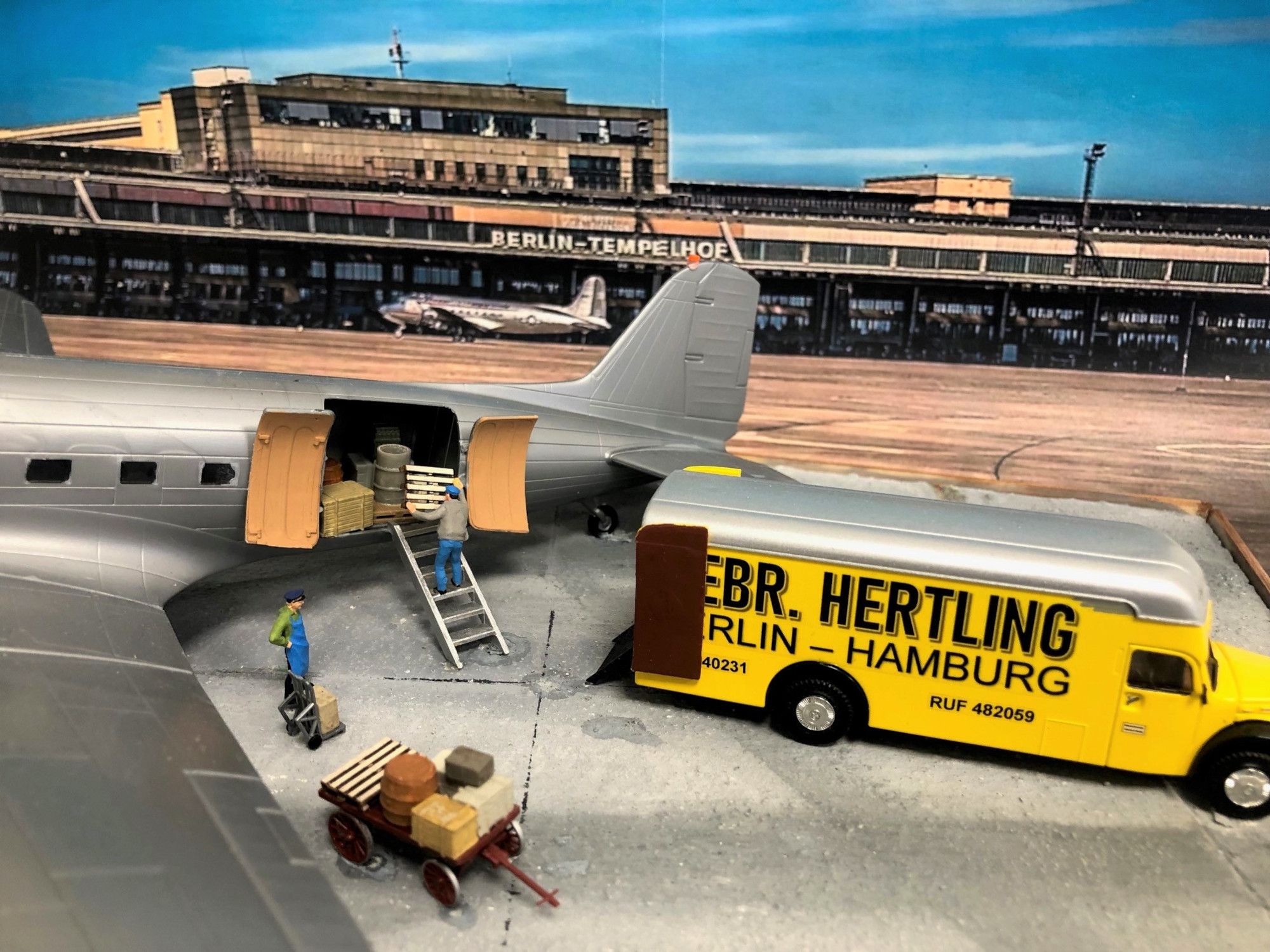 HERTLING Luftbrücke Berlin Modell