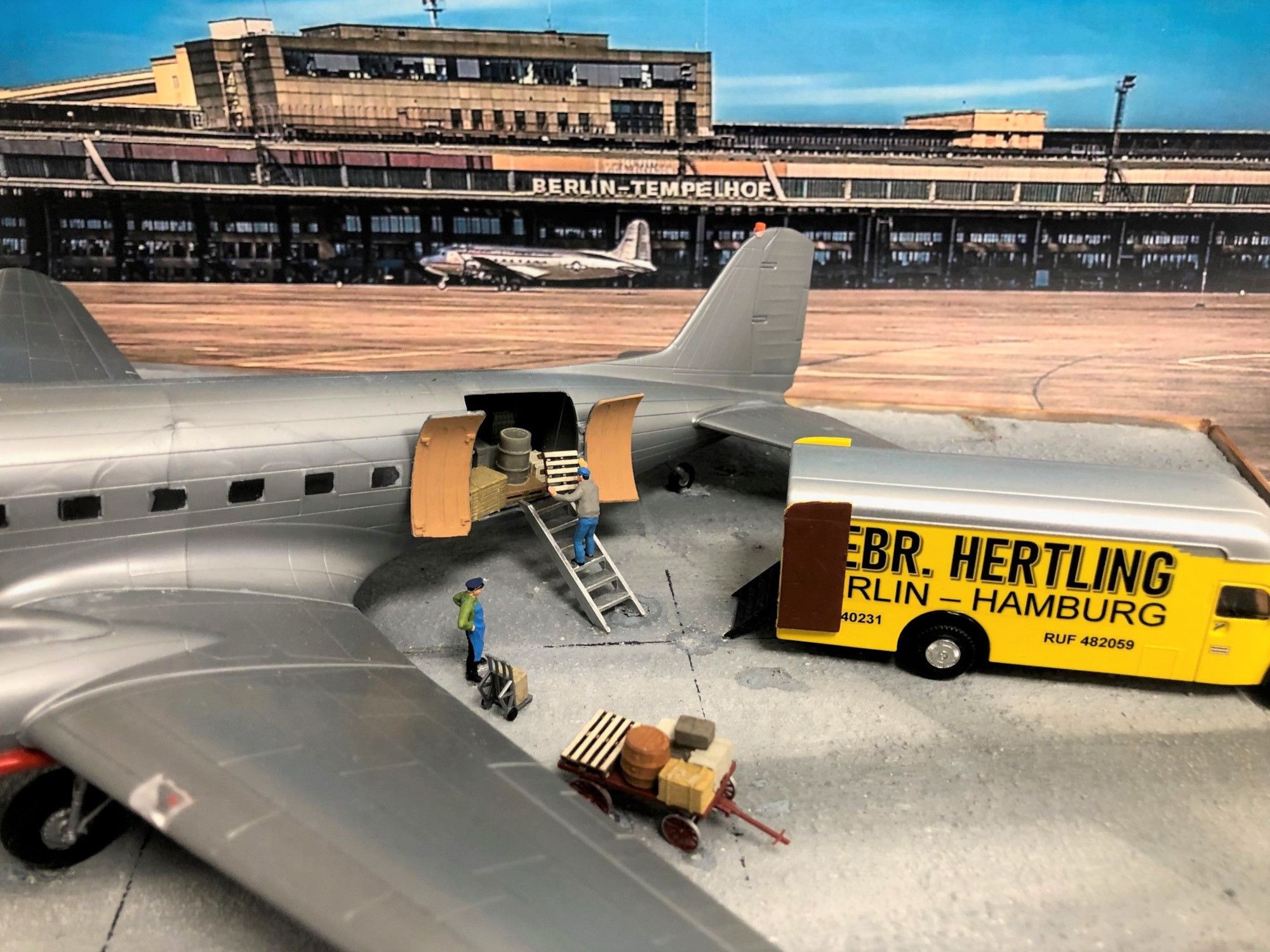 HERTLING Luftbrücke Berlin Modell